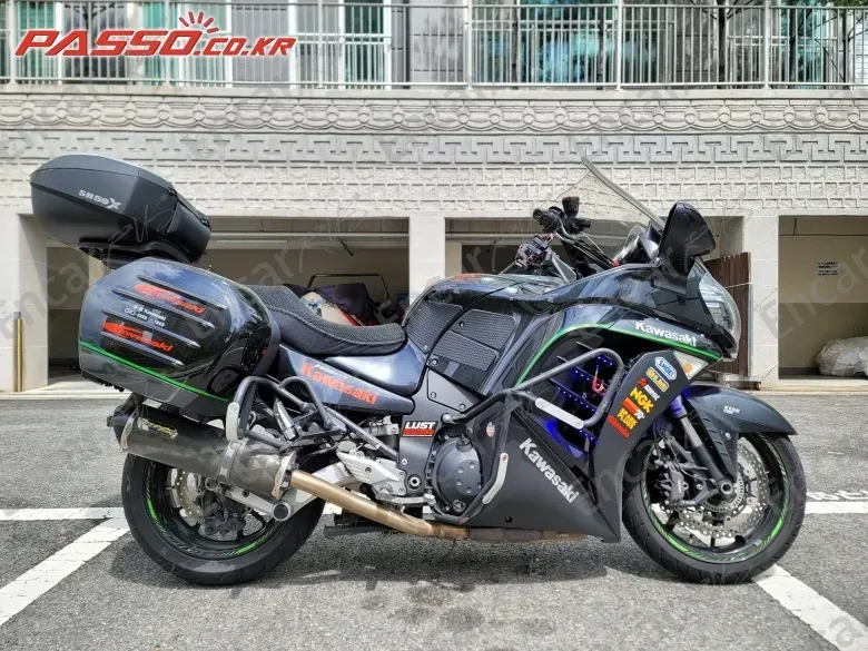 Kawasaki Gtr 1400 - фото 0