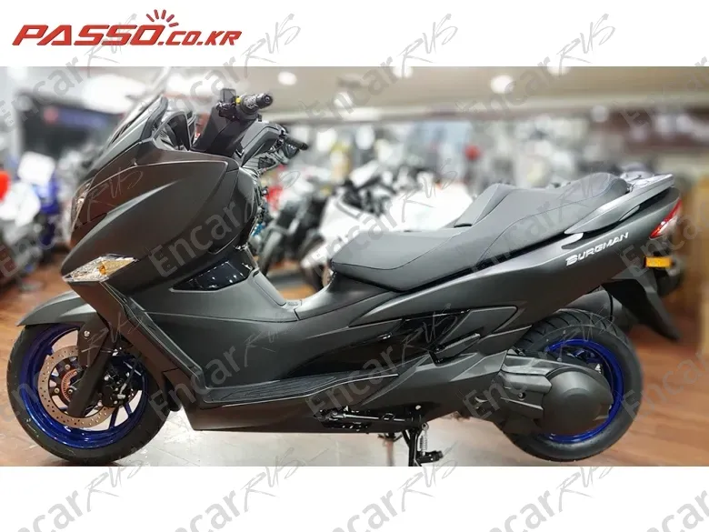Suzuki Burgman 400 Abs - фото 1