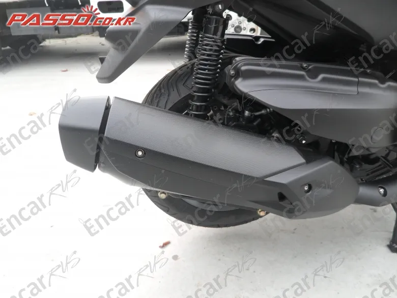 YAMAHA X MAX 400 ABS - фото 6