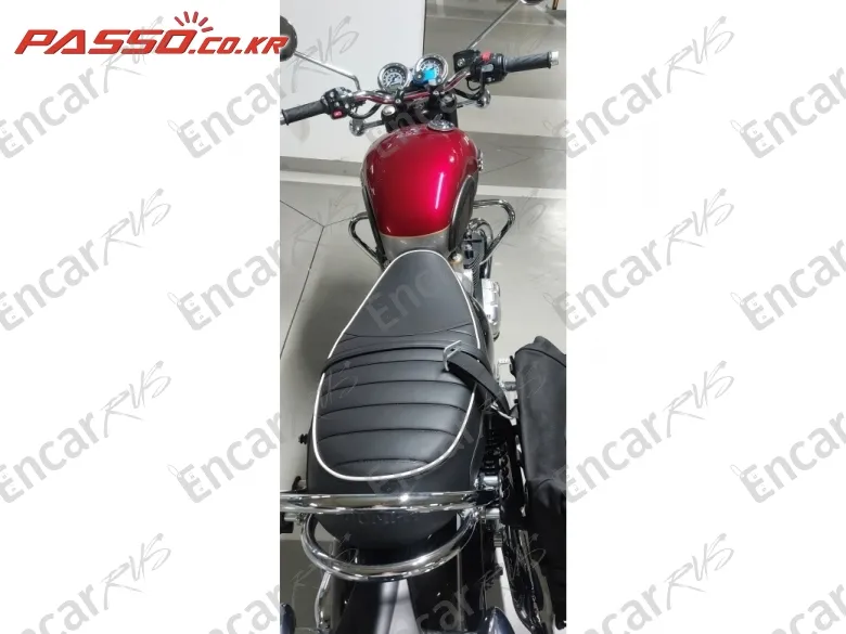 Triumph Bonneville T120 - фото 2