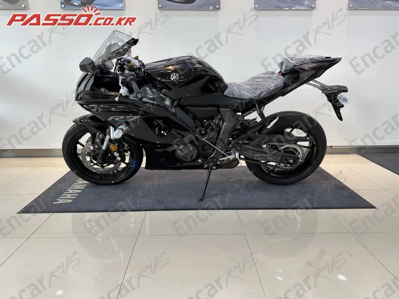 Yamaha Yzf R7 - фото 1