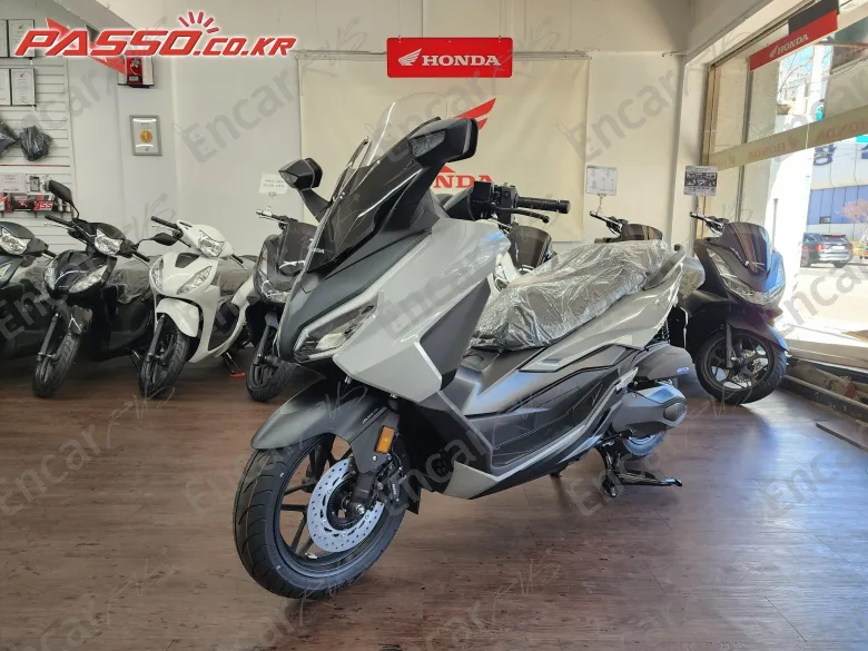 HONDA FORZA 350 - фото 3