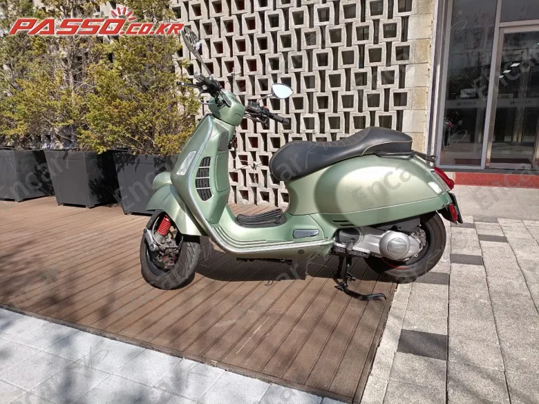 Vespa Gtv 300 Sei Giorni - фото 1