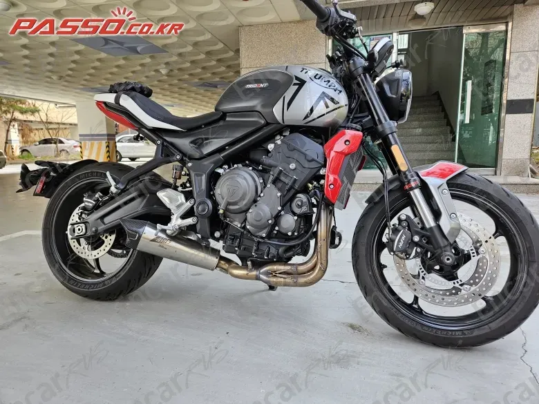 Triumph Trident 660 - фото 0